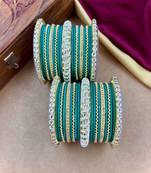 Ethnic pearl kundan set