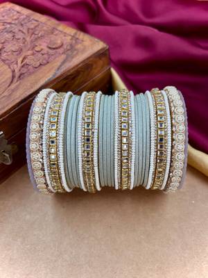 Traditional kundan bangles 1