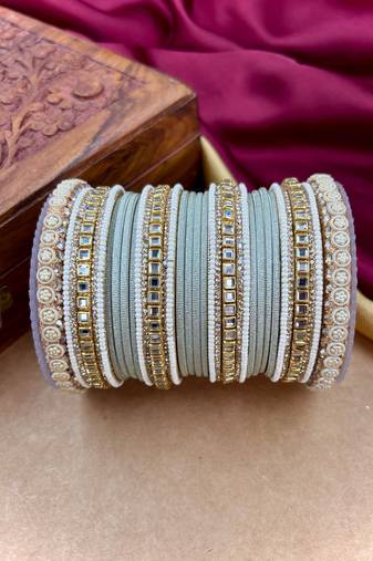 Traditional kundan bangles