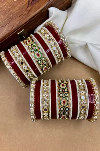 Bridal kundan punjabi chuda set