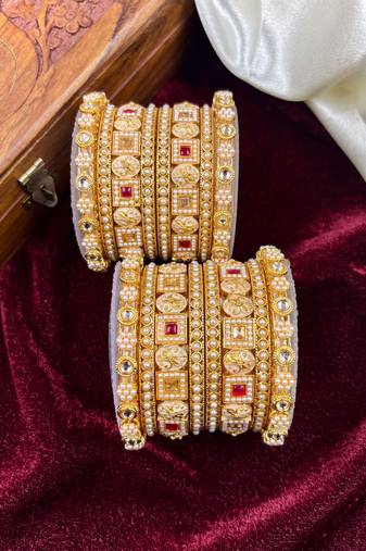 Traditional pearl gold bangles
