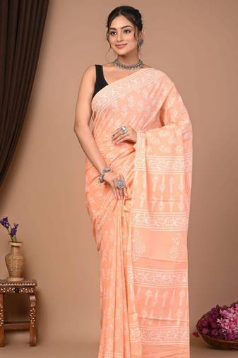 Peach cotton hand block printed mulmul sarees with attach printed blouse