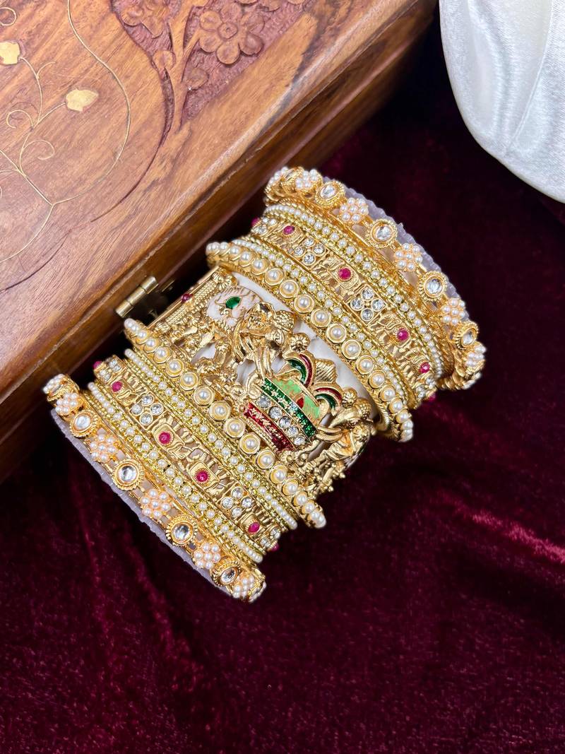 Heritage rajwadi bangles set