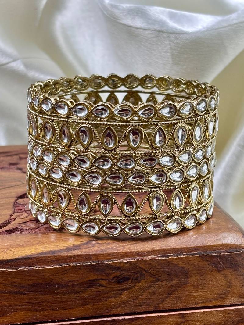 Antique kundan bangles set