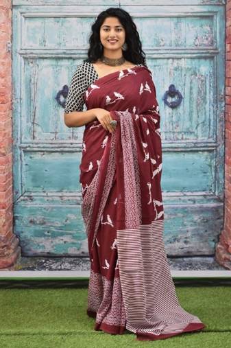 Maroon soft mul cotton saree with unstiched attached blouse piece
