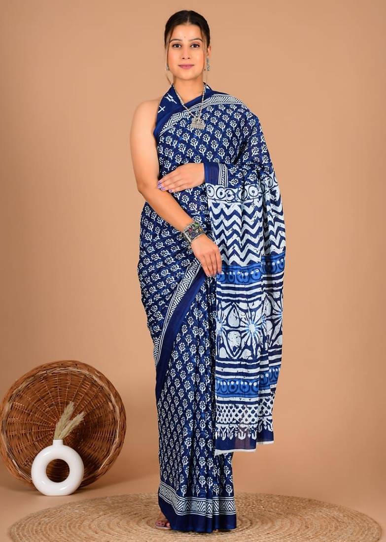 Blue soft mul cotton saree with unstiched attached blouse piece