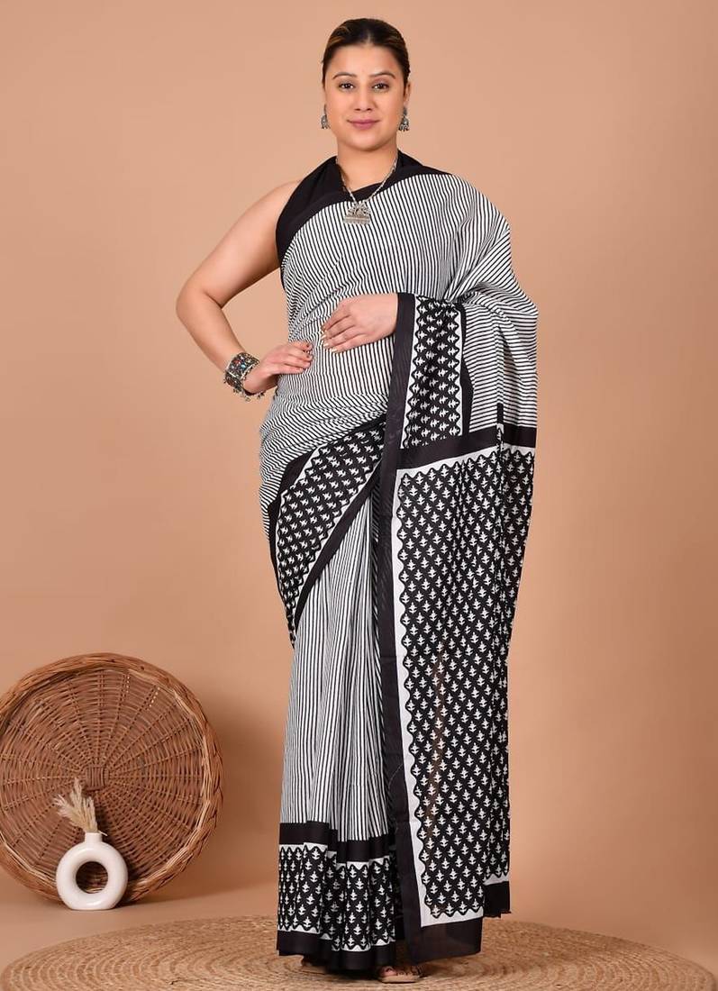 Grey soft mul cotton saree with unstiched attached blouse piece