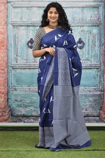 Blue soft mul cotton saree with unstiched attached blouse piece