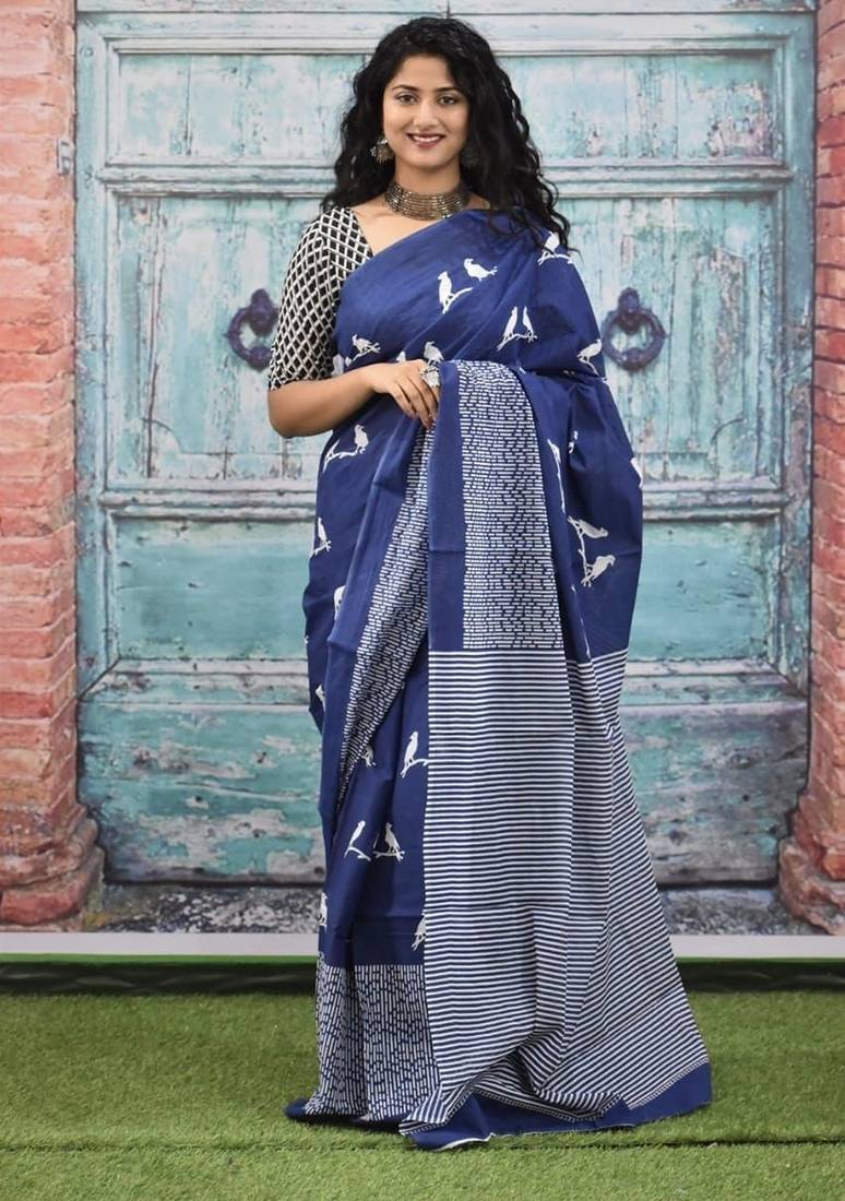 Blue soft mul cotton saree with unstiched attached blouse piece