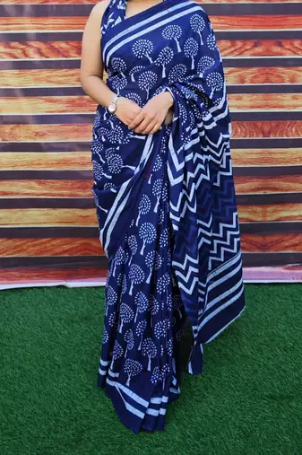 Blue soft mul cotton saree with unstiched attached blouse piece