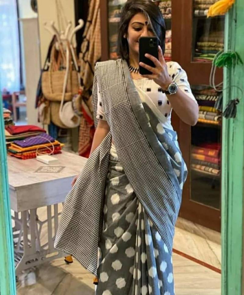 Grey soft mul cotton saree with unstiched attached blouse piece