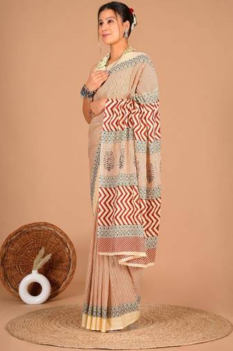 Beige soft mul cotton saree with unstiched attached blouse piece