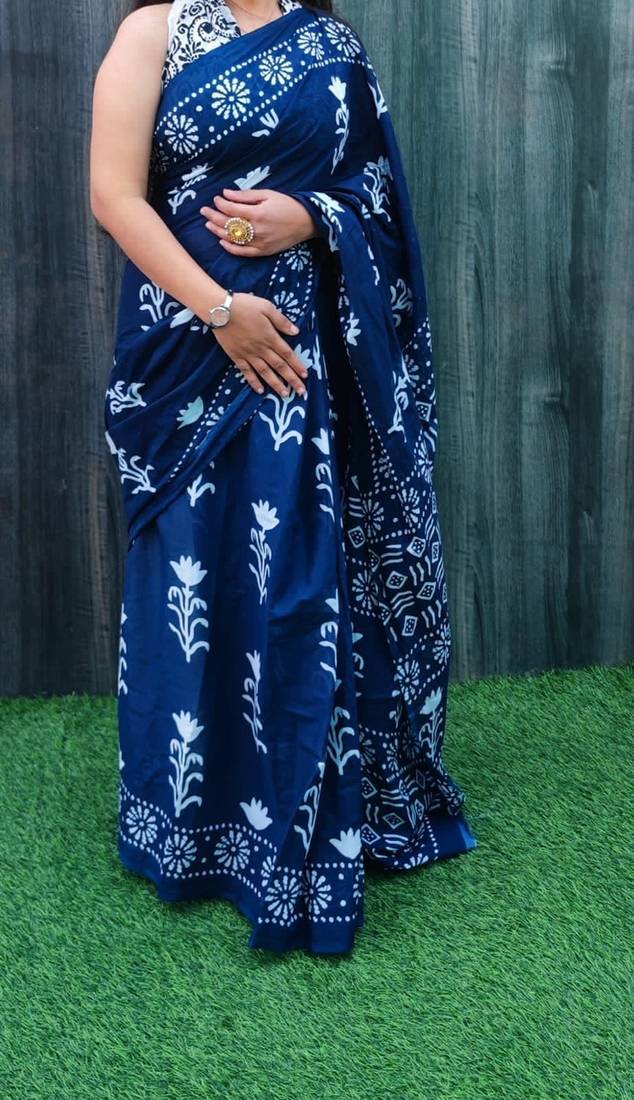 Blue soft mul cotton saree with unstiched attached blouse piece