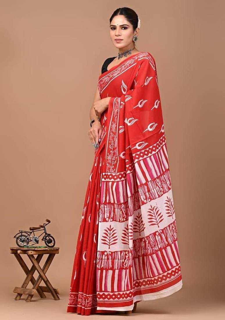 Red soft mul cotton saree with unstiched attached blouse piece