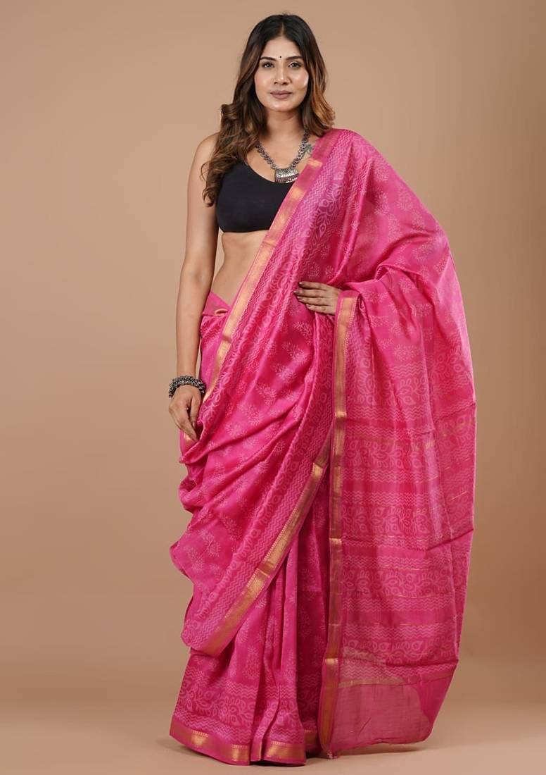 Pink maheshwari silk saree with woven borders and beautiful hand block print
