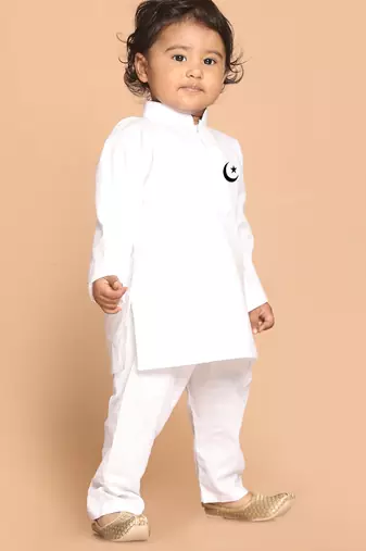 Boys white pure cotton kurta pyjama set with eid mubarak print