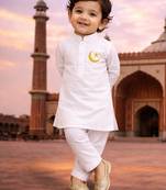 Boys white pure cotton kurta pyjama set with eid mubarak print
