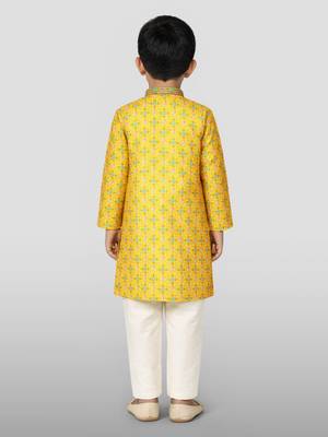 Boys yellow linen slub kurta pyjama set 4