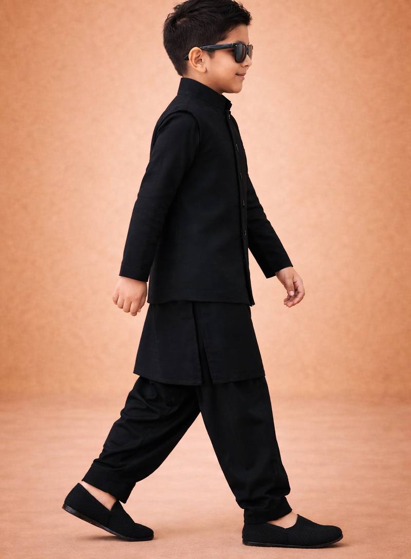 Boys black synthetic solid nehru jacket kurta patiala set with dupatta