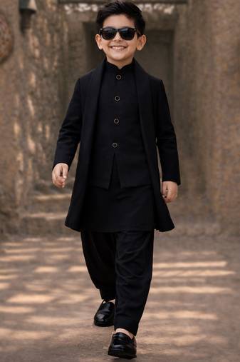 Boys black synthetic solid jodhpuri jacket kurta patiala set with dupatta