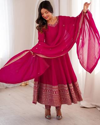 Pink zari sequince embroidered work vichitra silk blend anarkali set 2