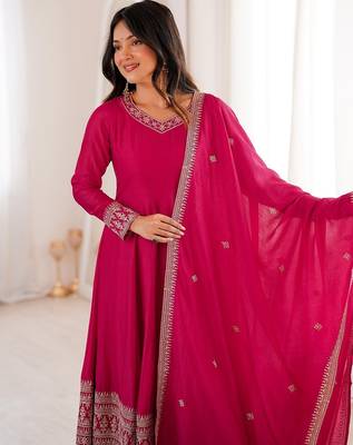 Pink zari sequince embroidered work vichitra silk blend anarkali set 5