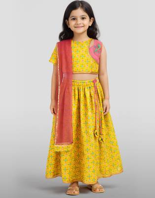 Girls yellow cotton digital animal print resham embroidery lehenga choli with net dupatta set 3