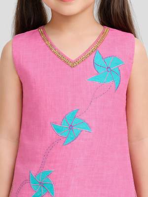 Girls pink cotton slub embroidered kurta with pant set | applique abstract | sleeveless | festive casual wear 2