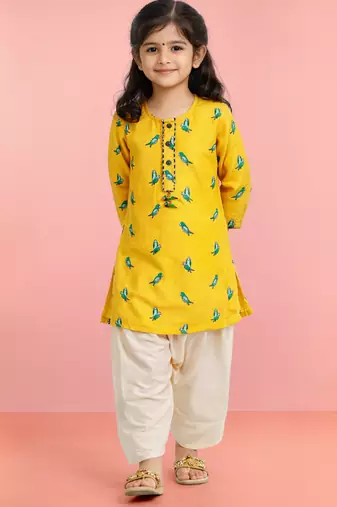 Girls yellow cotton animal print kurta with salwar set | three quarter sleeves | straight cut | festive ethnic wear