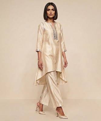 Champagne gold embroidered raw silk kurta set 1