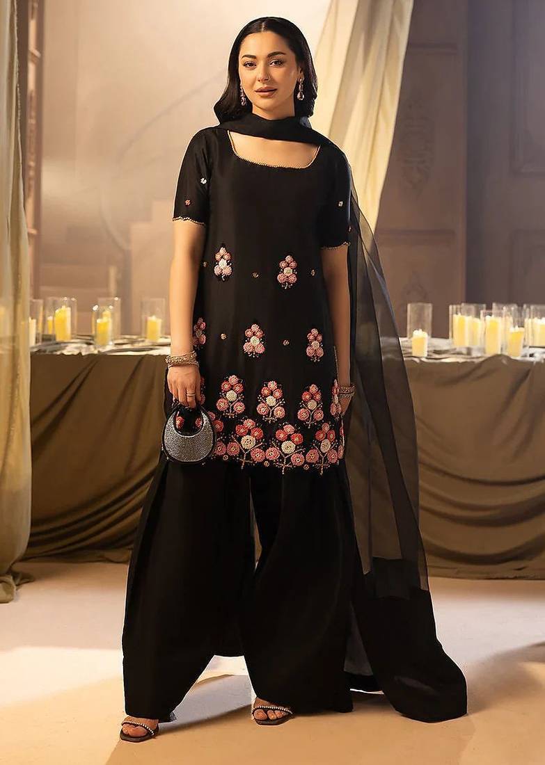Black floral embellished kurta