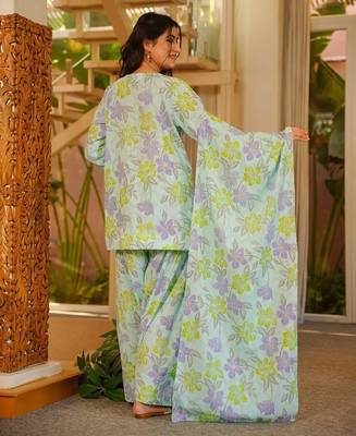 Skycambric cotton printed kurti set with salwar & dupatta 2