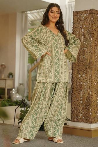 Light pista designer cambric cotton printed kurti set with salwar & dupatta – full stitched daily & office wear