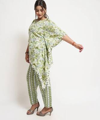 Green floral cotton blend floral print free size co ord set 5