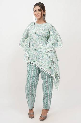 Green floral cotton blend floral print free size co ord set