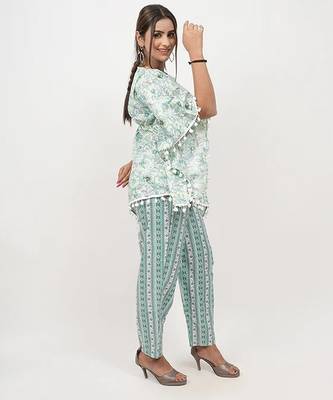 Green floral cotton blend floral print free size co ord set 5