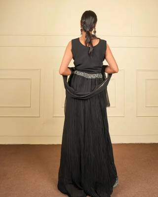 Black soft georgette intricate threadwork free size co ord set 4
