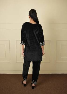 Black velvet strechable fabric embroidery co ord set 2
