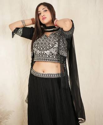 Black soft georgette intricate threadwork free size co ord set 5