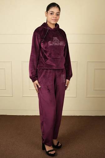 Wine velvet supersoft strecthable sarwoski free size co ord set