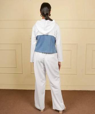 White denim blue stretchable fabric zipper free size co ord set 2