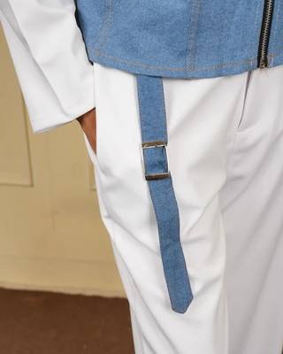 White denim blue stretchable fabric zipper free size co ord set 3
