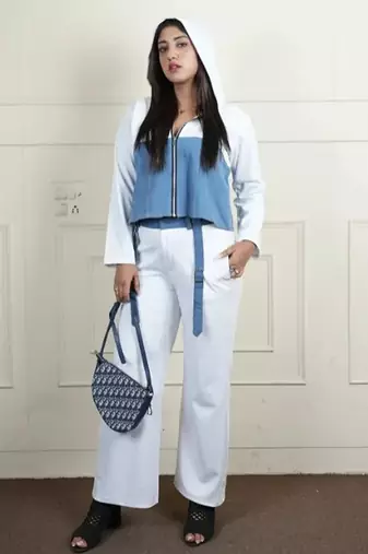 White denim blue stretchable fabric zipper free size co ord set