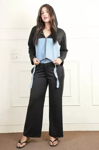 Black denim blue stretchable fabric zipper free size co ord set