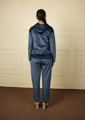 Royal blue velvet supersoft strecthable fabric zipper with hoddie pattern free size co ord set 3