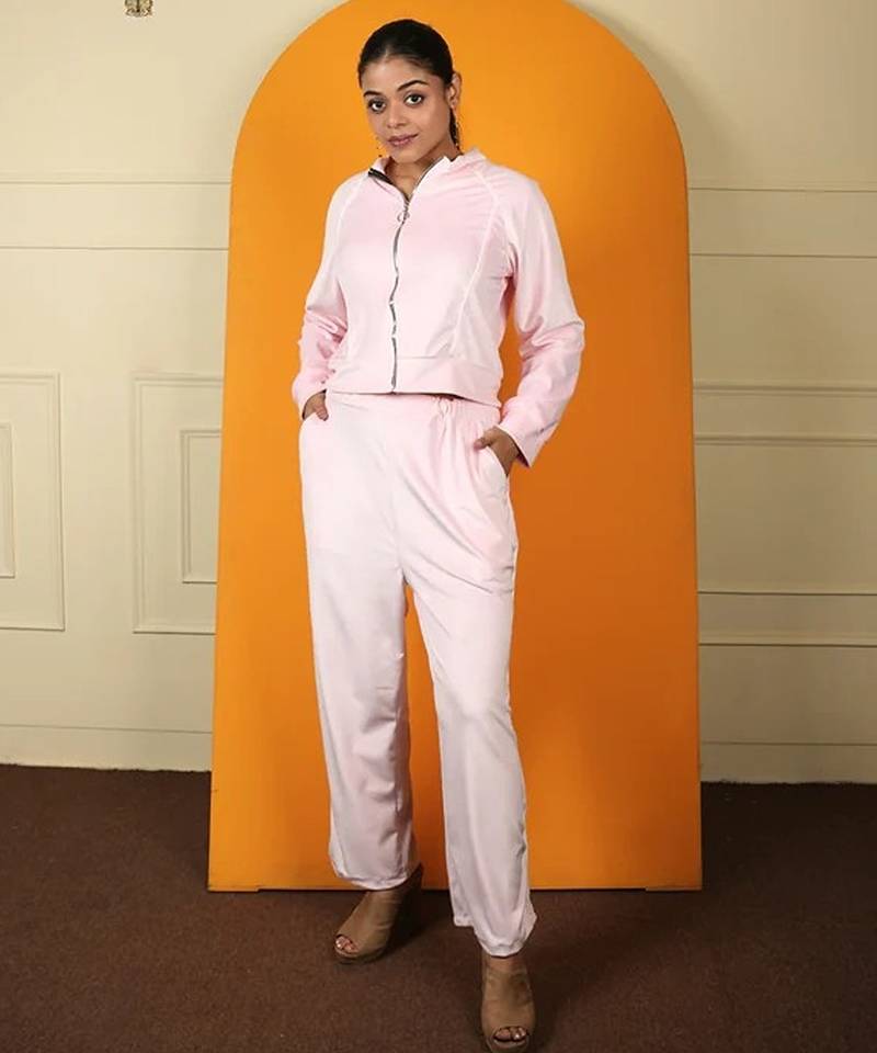 Pink velvet supersoft zipper free size co ord set