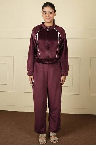 Wine velvet supersoft zipper free size co ord set