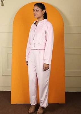 Pink velvet supersoft zipper free size co ord set 4