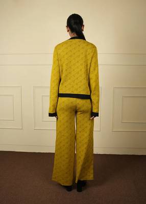 Neon green black imported soft fabric thread free size co ord set 4