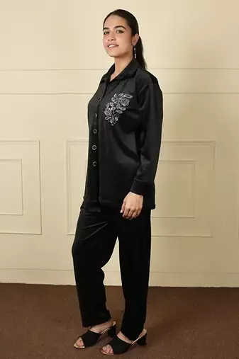 Black velvet sarwoski embroidery pattern free size co ord set
